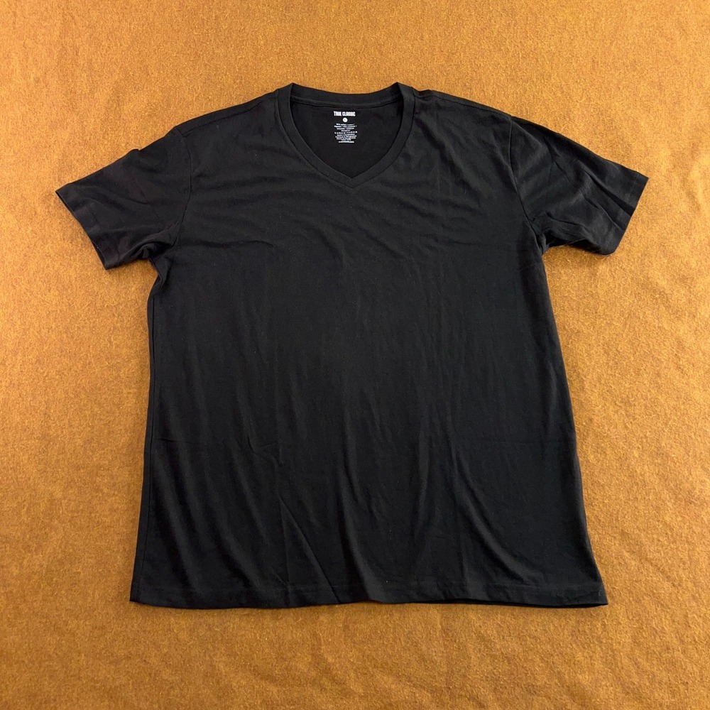 True Classic Mens XL Black Short Sleeve V-Neck T-Shirt New
